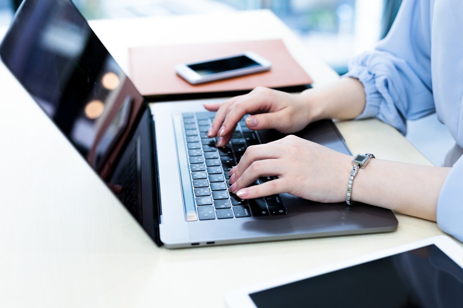 【2025最新版】カスタマーサクセスツール20選！おすすめ製品の価格や機能も紹介