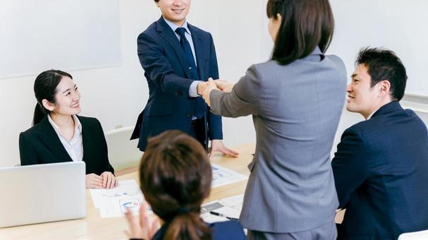 顧客接点の種類とは?2つの戦略と手順を解説